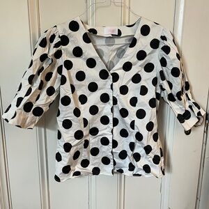 VIDA Black & White Polka Dot V-Neck Button Blouse